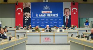 İstanbul'daki depremlerin ardından AFAD'da kriz merkezi kuruldu