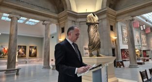Marcus Aurelius heykeli Türkiye'ye iade edildi