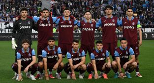 Trabzonspor 19 Yaş Altı Futbol Takımı UEFA Gençlik Ligi finalinde Barcelona ile karşılaşacak