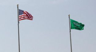 ABD, Suudi Arabistan'a 3,5 milyar dolarlık füze satışı için ilk onayı verdi