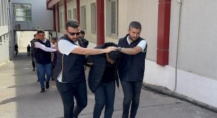 Adana'da DEAŞ operasyonunda 5 tutuklama