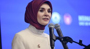 Bakan Göktaş: Ailelerimizin geleceğini inşa etmek için çalışıyoruz