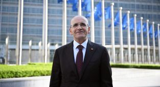 Bakan Şimşek İngiltere'de temaslarda bulunacak