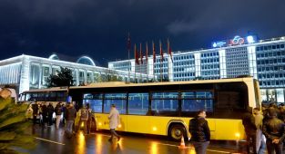 İBB'den paralarını alamayan Halk Otobüsleri kontak kapatıyor