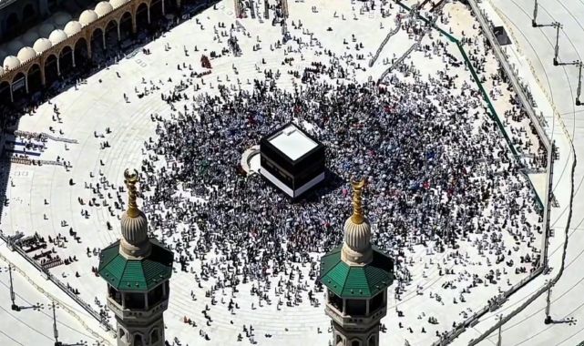 Kabe, 601 metrelik Kraliyet Saat Kulesi'nden görüntülendi