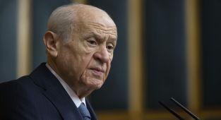 MHP Genel Başkanı Bahçeli: Milliyetçiliği faşizmle bir görmek cahilliktir