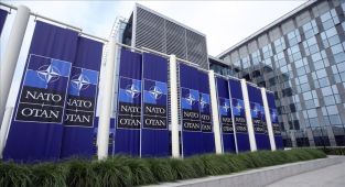 NATO üyesi ülkelerin Dışişleri Bakanları Antalya'da