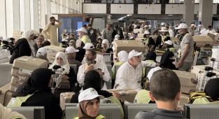 Şam'da ilk hac kafilesi, kutsal topraklara uğurlandı
