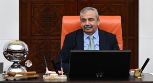Sırrı Süreyya Önder bugün son yolculuğuna uğurlanacak