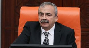 Sırrı Süreyya Önder için siyasilerden taziye mesajı