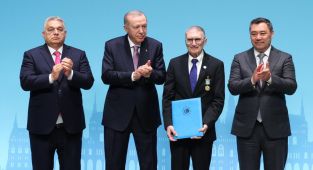 TDT'den Aziz Sancar'a Ali Şir Nevai Uluslararası Ödülü