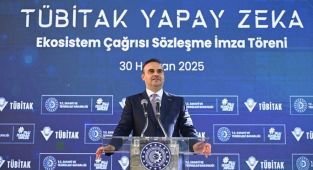 Bakan Kacır: Yapay zeka modellerinin doğmasını sağlayacak girişimleri destekleyeceğiz