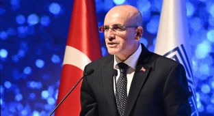 Bakan Şimşek: Kalıcı refah artışı sağlamak için politikalarımıza devam ediyoruz