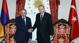 Cumhurbaşkanı Erdoğan Ermenistan Başbakanı Paşinyan'ı kabul etti