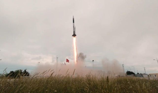 DeltaV'nin hibrit roketi irtifa rekoru kırdı