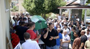 Kanyonda başına taş düşmesi sonucu vefat eden çocuk defnedildi
