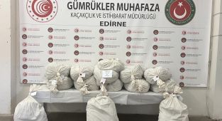 Kapıkule'de 212 kilo uyuşturucu ele geçirildi