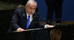 Netanyahu, 33 yıldır İran’ın nükleer silaha birkaç yıl ya da ay uzakta olduğunu iddia ediyor