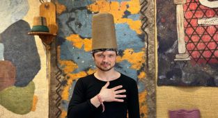 Rus dans öğretmeni, dinlediği neyden etkilenerek İslam'ı seçti