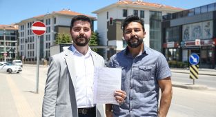 Sahipsiz köpeklerin saldırdığı kişi, 3 kurumdan 30 bin lira tazminat kazandı