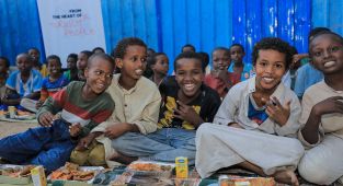 Somalililer zor günlerinde kendilerini yalnız bırakmayan Türkiye'ye müteşekkir