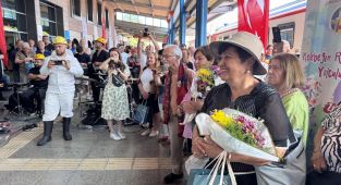 Turistik Karaelmas Ekspresi, Zonguldak'a ulaştı