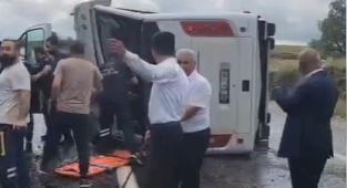 Yozgat'ta otobüs devrildi: 3 ölü, 19 yaralı