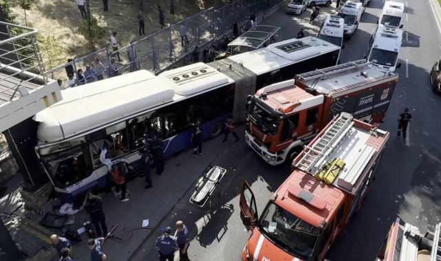 Ankara'da belediye otobüsü kaza yaptı: 27 yaralı
