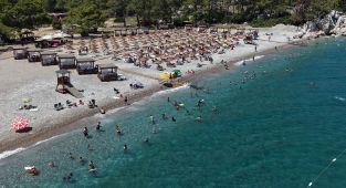Antalya rekor tazeledi: Bir günde 104 bin 359 ziyaretçi