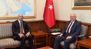 Bakan Güler, ABD'nin Ankara Büyükelçisi Barrack'ı kabul etti