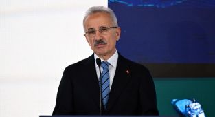 Bakan Uraloğlu: Amacımız Gürcistan ile ticaret hacminin 5 milyar dolara ulaşması
