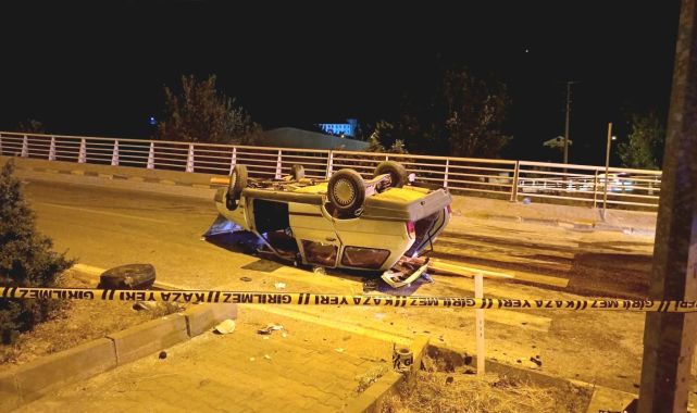 Karabük'te 2 otomobil çarpıştı: 2'si ağır 7 yaralı