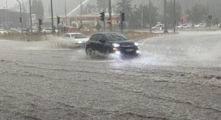 Meteoroloji'den 2 il için çok kuvvetli yağış uyarısı