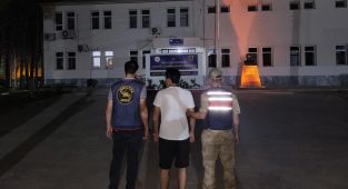187,5 yıl hapis cezasıyla aranıyordu, yakalandı