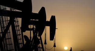 Brent petrolün varili 67,89 dolardan işlem görüyor