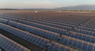 Elektrik üretiminde doğal gaz ve güneşin payı arttı