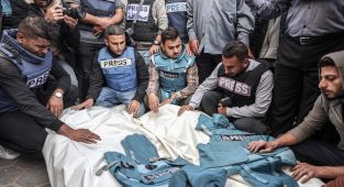 Filistinli gazeteciler, Gazze'deki gerçekleri belgelemenin bedelini canlarıyla ödüyor