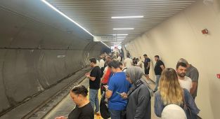 M3 Bakırköy Kayaşehir Metro Hattı'nda teknik arıza
