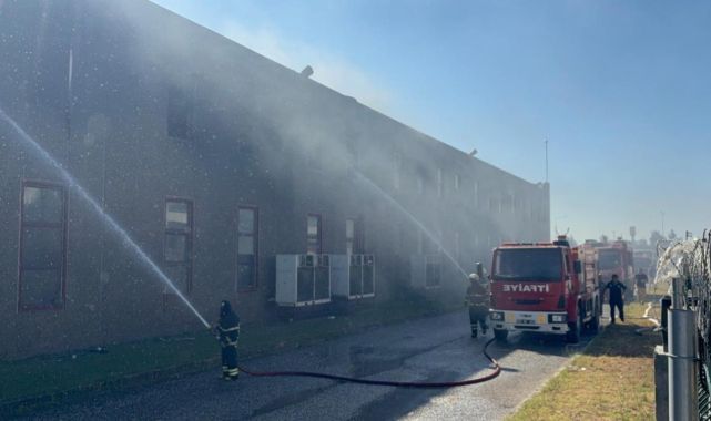 Tekirdağ'da tarım arazisinde çıkan yangın fabrikaya sıçradı