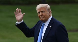 Trump: Putin'le görüşme iyi geçmezse çekip gideceğim