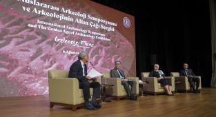 Yerli ve yabancı arkeologlar Uluslararası Arkeoloji Sempozyumunda bir araya geldi