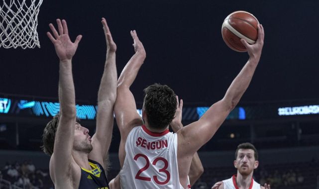 12 Dev Adam Avrupa Şampiyonası'nda çeyrek finalde