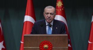 Cumhurbaşkanı Erdoğan 18 yıl önce şehit olan Piyade Er Yılmaz'ın ailesiyle görüştü