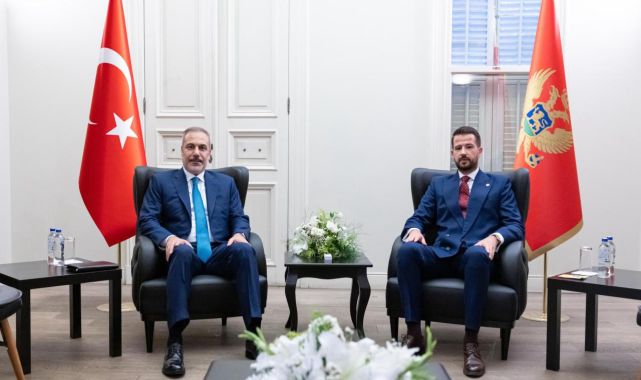 Dışişleri Bakanı Fidan, Karadağ Cumhurbaşkanı Milatovic tarafından kabul edildi