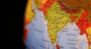 Hindistan, ABD ile tarifeler nedeniyle gerilirken Çin ile yakınlaşma arayışında