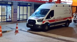 İstanbul'da gıda zehirlenmesi şüphesiyle hastaneye kaldırılan 2 kardeş hayatını kaybetti