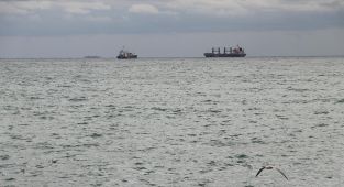 Poyraz 3 gündür Tekirdağda deniz ulaşımını aksatıyor