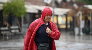 Sıcaklıklar düşüyor: Meteoroloji'den 'yağış' uyarısı