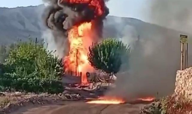 Şırnakta yol çalışmasında hasar gören petrol borusu alev aldı