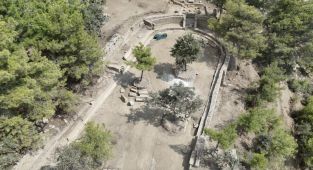 Syedra Antik Kenti'nde 1800 yıllık stadyum bulundu